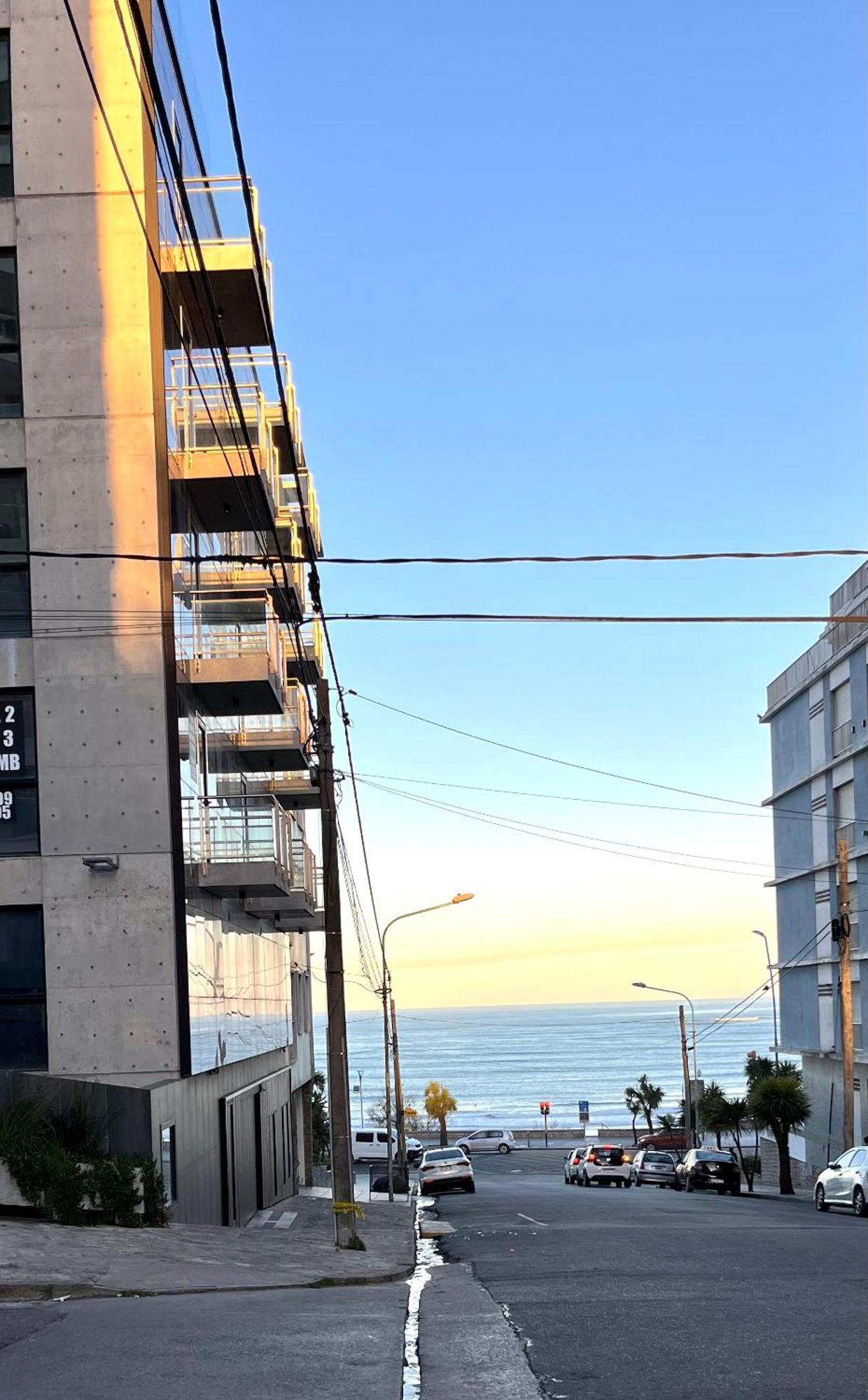 Espectacular 2amb Playa Grande Con Balcon Y Cochera - B * Mar del Plata